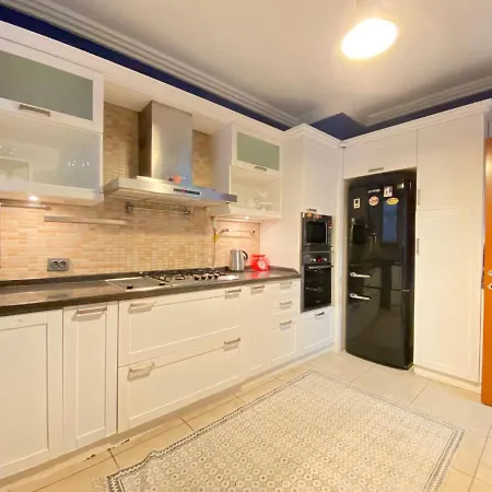 Missafir With Bosphorus View In Kuzguncuk Apartment Istanbul